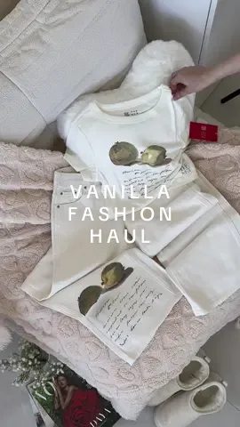 shooting my shot until i land on #fashiontok PART 1 👁️👄👁️🤞let’s gooo #vanillagirlaesthetic #haultok #aestheticvideos #aesthetichaul #outfithaul #ciderhaul #comfrt #TikTokShopSummerSale #TTSACL #TTContentCamp #ilovebeingawoman #creatorsearchinsights  COMFRT HAUL: I got these straight-leg joggers from Comfrt and they are just as comfy as people describe! They have an elastic waistband and oversized pockets. The fabric is thick and super soft on the inside, making them incredibly comfortable to wear. The matching hoodie is just as amazing. It has a large pocket in the front, an oversized double-lined hood, and “Comfrt” embroidered on the front. The cool beige color of this set is so chic and versatile. I’m obsessed with matching sets! CIDER HAUL: This shrug from Cider is the perfect “layering” find! It’s a crisp white, buttery soft, light, and almost cool to the touch. The sleeves have cut-outs for my thumbs. This piece is going to be great for layering and will add a 