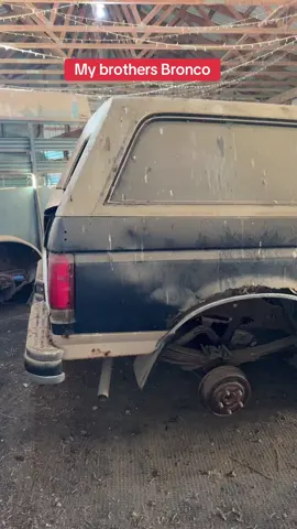 I think i need to help my older Brother  build his 90’s Bronco #fyp 