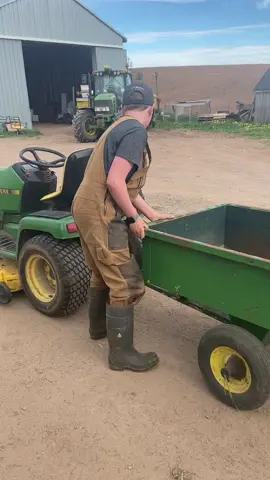 The weather is finally warm enough to plant some flowers! #the_beef_boys #farm #farmlife #fyp #fypシ゚viral #farmtok #flowers #johndeere #agriculture #growingup #cow #farmlifeisthebestlife #learning #youthinagriculture #spring #happy #helpful #novascotia #canada