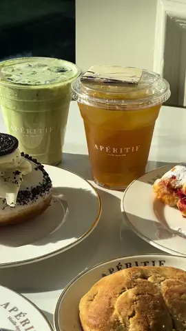 Apéritif, MOA Skygarden #croissant #coffeeshop #coffee #coffeetime #pastry #cafe 