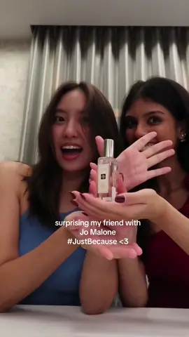 surprising @esha with a @Jo Malone London gift #JustBecause i love u and couldnt have survived IB without u Share your #Memories and Get the #PerfectPresent exclusively at Jo Malone London boutiques for a limited time only. #WhimsicalCollection #EnglishPearAndFreesia #JoMaloneLondonSG #Memroies 