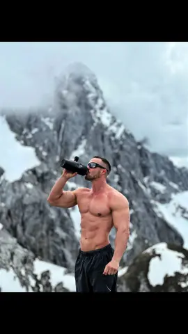 Top on the mountains #fyp #Fitness #viral #gymmotivation #fitnessmotivation #soldat #FitTok 