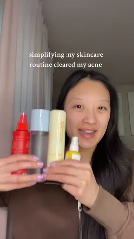 i’ve cut out a lot of actives in my skincare routine and tel me why it has helped CLEAR MY SKIN🤭🤭 #clearskin #skincareroutinetips #skincare  using: @Tower 28 Beauty sos spray @laneige_us water bank toner @Alleyoop dream team moisturizer @Kiehl’s Since 1851 better screen spf