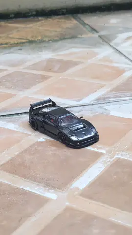 nyoba sinematik F40 black carbon #hotwheels #hotwheelsindonesia #hotwheelscollections #fypシ #zxybca #masukberanda @uben.jpg @Charless Media @𝙍𝙖𝙢𝙯𝙯.𝙛𝙧𝙡 @Grassrootman @barnabby 