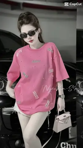 Áo phông đính đá siêu xinh 🛍️🛍️#aophong #aophongnu #phoidoxinh #xuhuongtiktok #xuhuong #moingaymotoutfit #thoitrang #thoitrangnu 