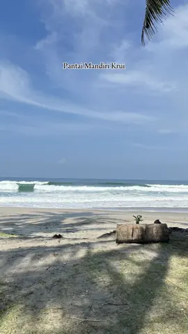 #CapCut #pantaimandirikrui #pesisirbaratlampung #ombak #servinglooks #campinglife #pantai 