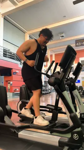 Day 1 of the burn 500 calories challenge, Final time: 23:36 lets see how many time I can break the record  #gymmotivation #dontskipcardio💪 