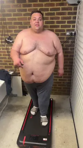 Viral Walking Pad £179 #walkingpad #treadmill #tiktokshopmademebuyit #tiktokmademebuyit 