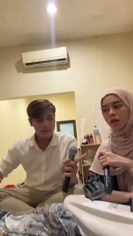 Sambil nunggu take😝 @Rizky Billar 