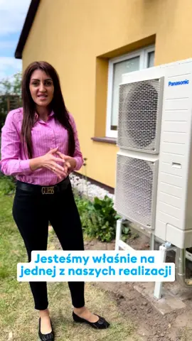 Czy pompa ciepła dla domku jednorodzinnego po modernizacji się opłaca? Oczywiście, że tak! 👌 Na takie rozwiązanie zdecydowała się rodzina z miejscowości Tomisławice Kolonia🤝 🔹 Specyfikacja instalacji PC🔹 ➡️ Pompa ciepła Pnasonic T-CAP 9 kW ➡️ Bufor 220l ➡️ Boiler 200l Poszukujesz eko-oszczędności? Zadzwoń do nas! 📞 +48 577 15 13 15 🌐 3dsmart.pl Bądź Smart z 3DSmart ✅ #pompaciepła #eco #3dsmart 