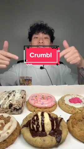 Crumbl didnt miss again! #crumbl #cookies #cookie #cookiesandmilk #eating #Foodie #asmrfood #mukbang #mukbangeatingshow #fypシ゚viral 