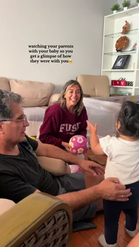 the best abuelitos 🥹❤️ #CapCut #fyp #foryoupage #viral #viralvideo #trending #viraltok #MomsofTikTok #dadsoftiktok #mom #motherhood #dad #babiesoftiktok #girlmom #grandparents #grandparentsoftiktok #abuelitoslindos #abuelitos #parati 