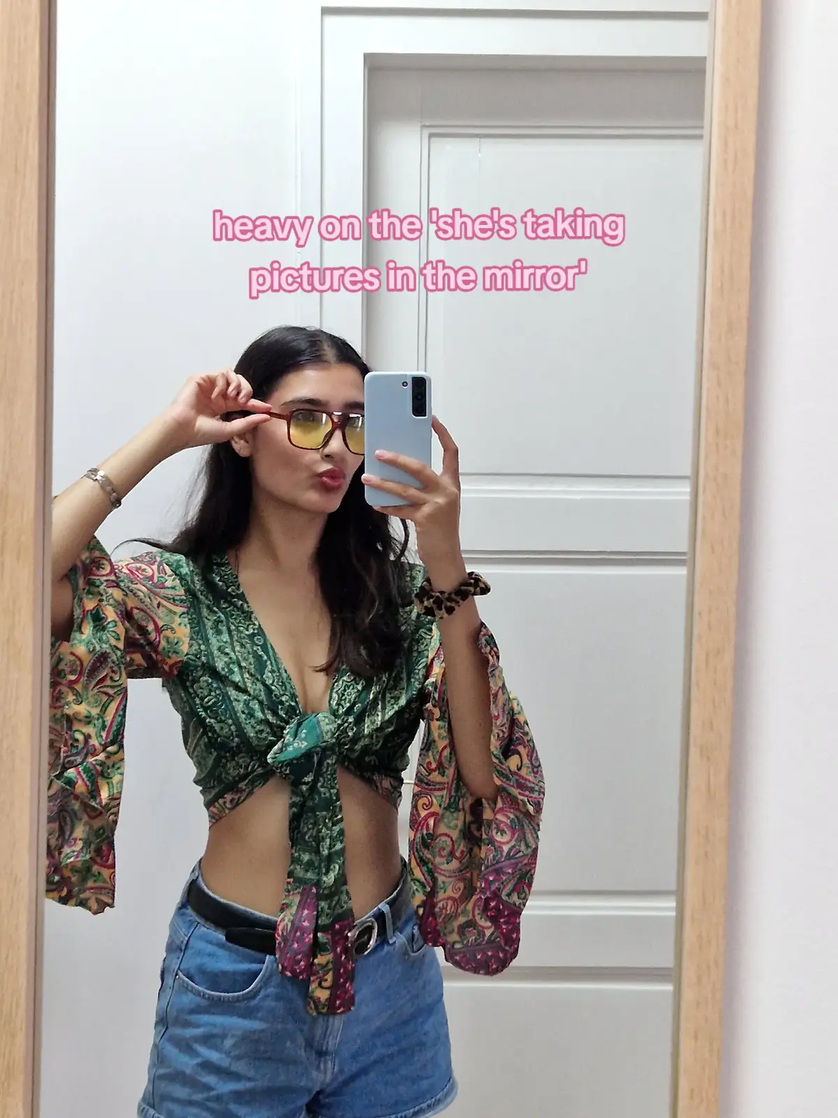 #mirrorselfie #mirrorselfieposes #OOTD #ootdfashion #outfitoftheday #outfitoftheweek #outfitinspo #outfitinspiration 
