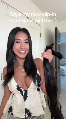 My hair has never looked this good 😭😭  #hair #hairextensions #hairextension #hairtok #clipin #clipinhairextensions #clipins #clipinextensions #hairextensionsclipins #dooreshairextensions @Doores Hair Extensions 