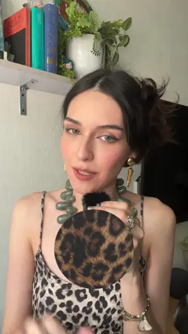 🐆🐆🐆 #animalprint #fashiontrends 