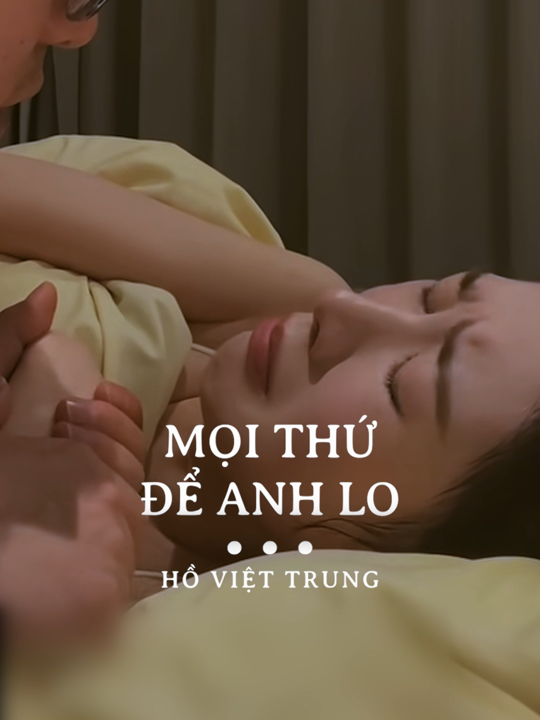 Thì ra cảm giác ngọt ngào và bình yên nhất, chính là ngay cả khi bạn ngang ngược nhất, khó chịu và điên cuồng nhất. Anh ấy vẫn dịu dàng và nói: 