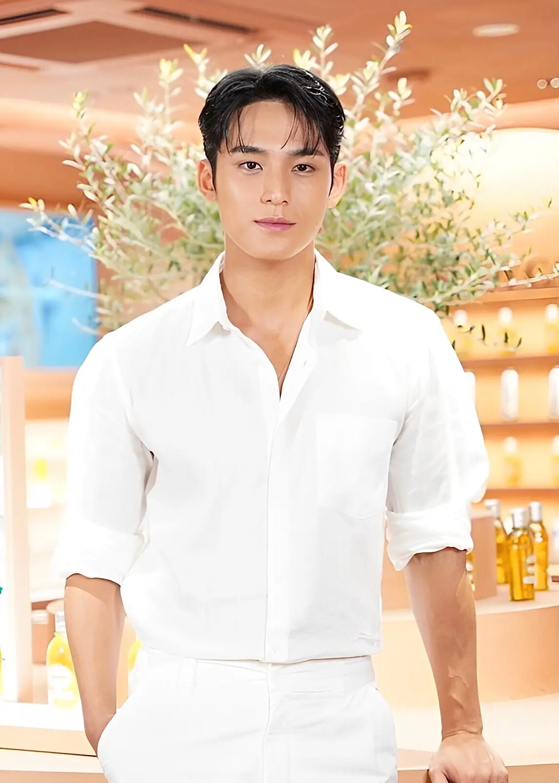 MINGYU AS L'OCCITANE'S FIRST-EVER BRAND AMBASSADOR FOR ASIA! #민규 #mingyu 