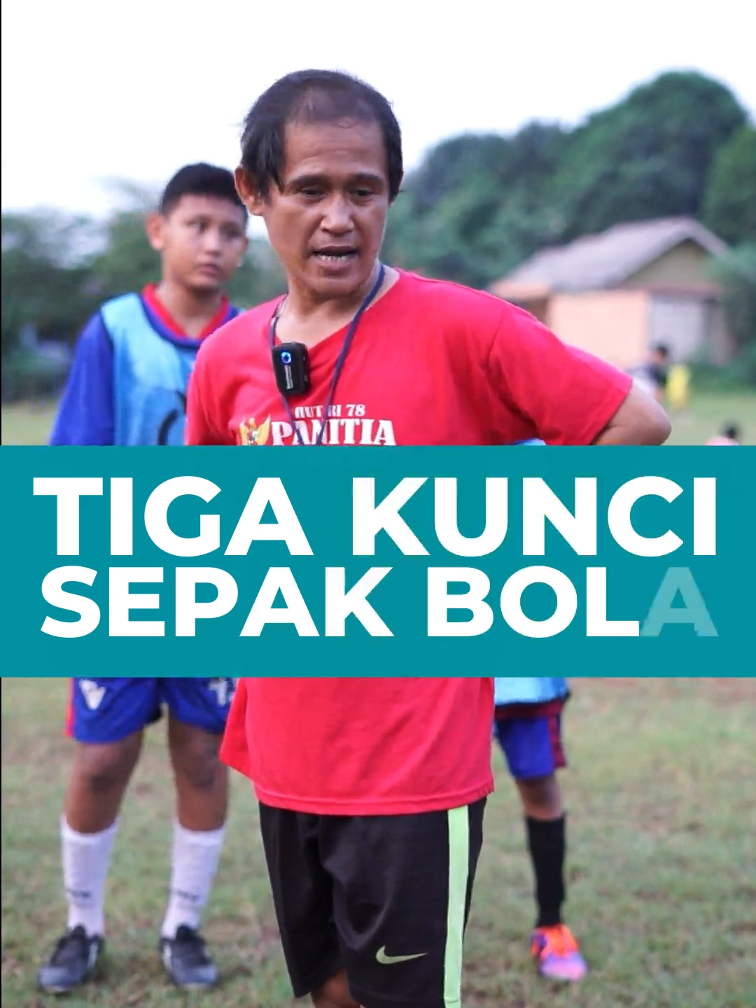 TIGA KUNCI SEPAK BOLA, denger nih baek-baek  kunci sepak bola dari caoch aki yang kudu kalian terapkan, kalau mau menjadi pemain beneran simak baek-baek yak... jangan lupa tinggalkan like dan komen, klau mau share lebih baek hehhehehe #sepakbola #sepakbolaindonesia #bekasipermaiunted #bpu #timnasindonesia #pssi