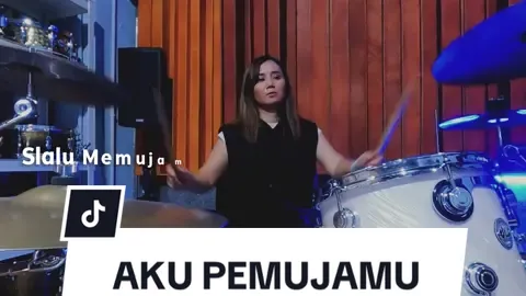 Second Civil - Aku Pemujamu (Video Lyric) #secondcivil #akupemujamu #musicaklasik #VideoLyric #VideoLyricSecondCivil #secondcivilband #secondcivil_sc #SC 