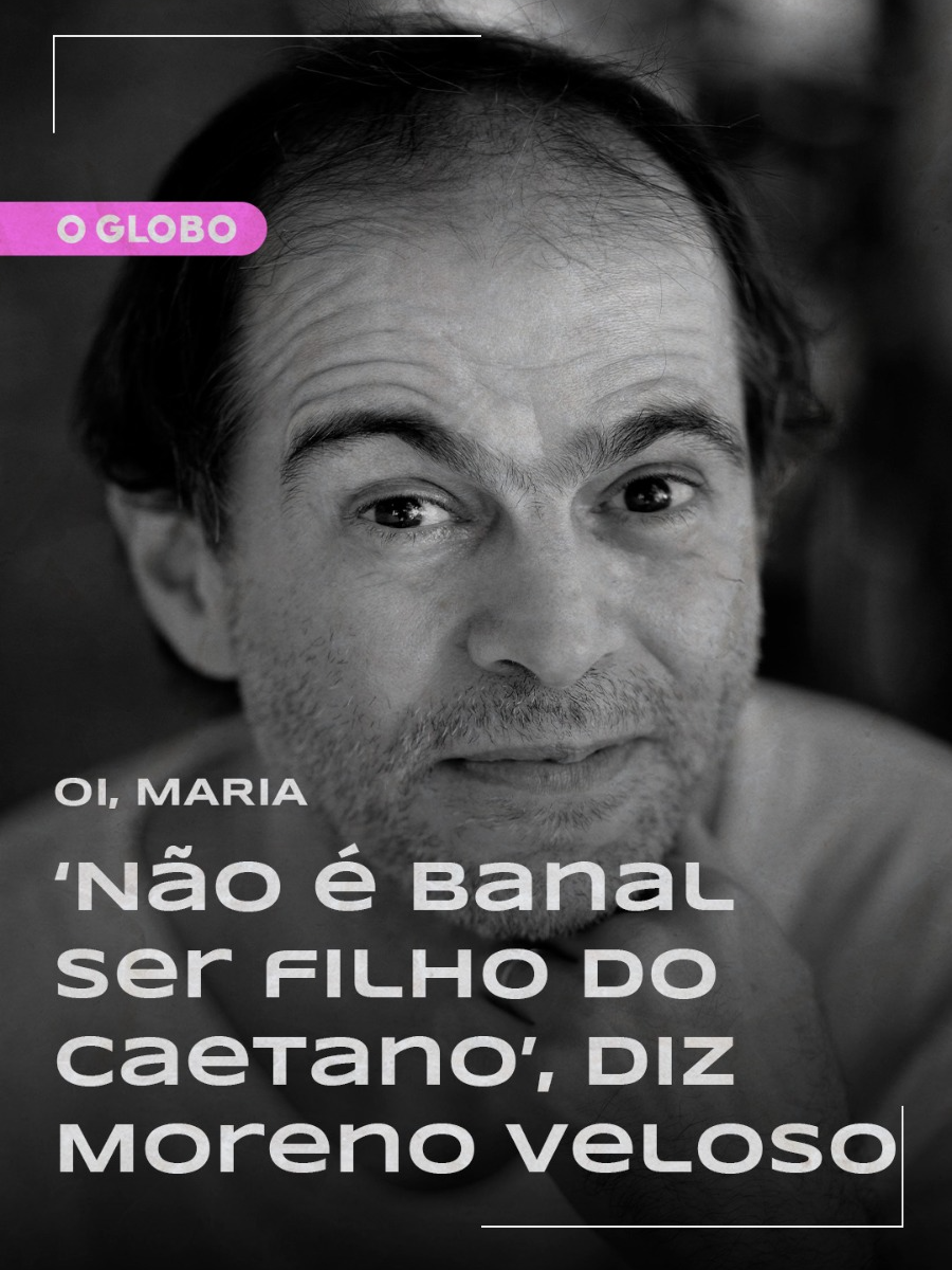 A estreia de Moreno Veloso como compositor foi aos 9 anos, ao lado do pai, Caetano, no disco “Cores, nomes” (1982), e soltando a voz de criança em “Um canto de afoxé para o bloco do Ilê”. Depois de mais de 40 anos, o artista volta agora às origens com “Mundo paralelo”, álbum cuja música-título, composta com Carlos Rennó e Tiganá Santana, é uma ode ao bloco afro. Dedicado à sua mãe, Dedé Gadelha, o álbum traz música embalada pela saudade dos filhos e a participação da família Veloso. Em conversa com a repórter Maria Fortuna, Moreno fala da relação “horizontal” com os irmãos mais novos e sobre não normalizar o fato de ser filho de Caetano e sobrinho de Maria Bethânia. Leia mais no link acima #JornalOGlobo #caetanoveloso #mariabethania #mpbrasil #MUSICA #ilê #entrevista