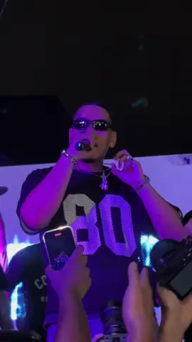 al james too smooth with it 🥶🥶🥶 #aljames #osidemafia #coziest #madmanstan #madman #fyp #fypシ゚viral #foryoupage #foryou #nocopyrightinfringementintended *this is my own video taken on a live event.*
