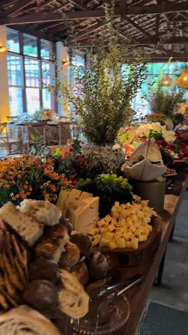 Welcome Drink e Ilha Gastronômica Casamento 🍸💐💍✨🍽️ #casamento #casamentos #buffet #saopaulo #evento 