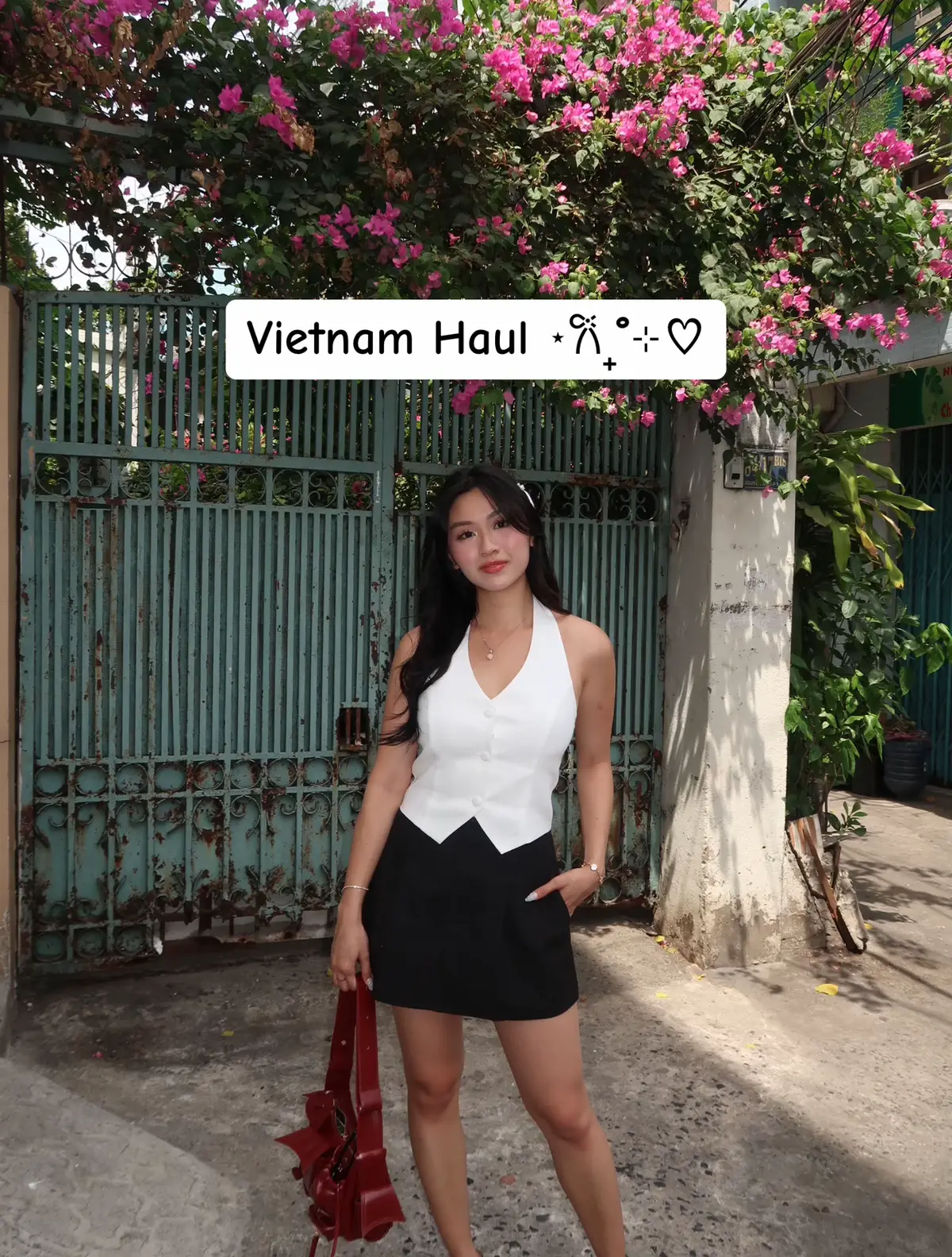 Was so excited to head there to check out their fashion and omggg i had such great finds 🥹 #vietnam #girlies #girliestrip #travel #girlstravel #vietnamshopping #vietnamhaul #hcm #haul #clothinghaul #tryonhaul #beachclub 