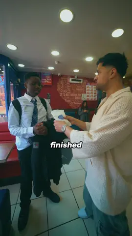 What’s the best thing to do? 👀 What would you recommend! 😂 #fyp #foryou #prank #funny #giveback #wholesome #kindness #bestthingtodo #thingstodo #travel #xyzbca #viral #mohibsheraz 
