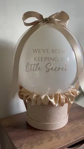 Pregnancy & twins reveal/announcement  pop balloon 👶👶 We’ve been keeping a little secret…. Sometimes when you wish for a miracle….  You get two🥰🥰 #twinsannouncement #twinreveal #pregnancyannouncement #pregnacyreveal #itstwins #supriseballoonpballoon #twins #pregnacy #baby  #twinannouncementideas #twinannouncementinspo #twinrevealinspo #twinrevealideas #tw#twinsonthewayregnant #baby #babyshower #excitingnews #secret #genderreveal #boboballoon #popballoon #tipperary #ireland 