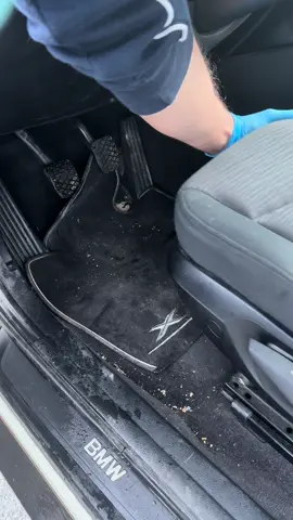 I performed a deep clean on a BMW X1 🚗🏖️ Taking 7 hours and costing €250 💶 for both interior and exterior. This ASMR clean car 🎧 video offers a relaxing and satisfying experience, illustrating a cleaning that leaves the car impeccably clean. #CleanTok #satisfying #asmr #carwash #nettoyage #cleaning #bmw 