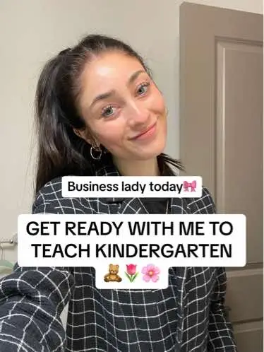 #whatiworetodayrealistic #whatiworethisweek #teacherstyle #teacher #teachersoftiktok #elementaryschool #elementaryteacher #teacherlife #teachertok #teacherproblems #whatiwearasateacher #business #businesswoman #kindergarten #kindergartenteacher @Rare Beauty @milkmakeup @Neutrogena @elfcosmetics 
