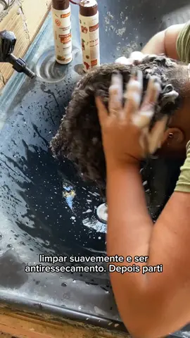 Simplesmente amo os produtos do Beleza Natural, e testei a linha Explosão de Óleos Africanos e estou encantada! ✨ #belezanatural #fy #cachosecrespos 