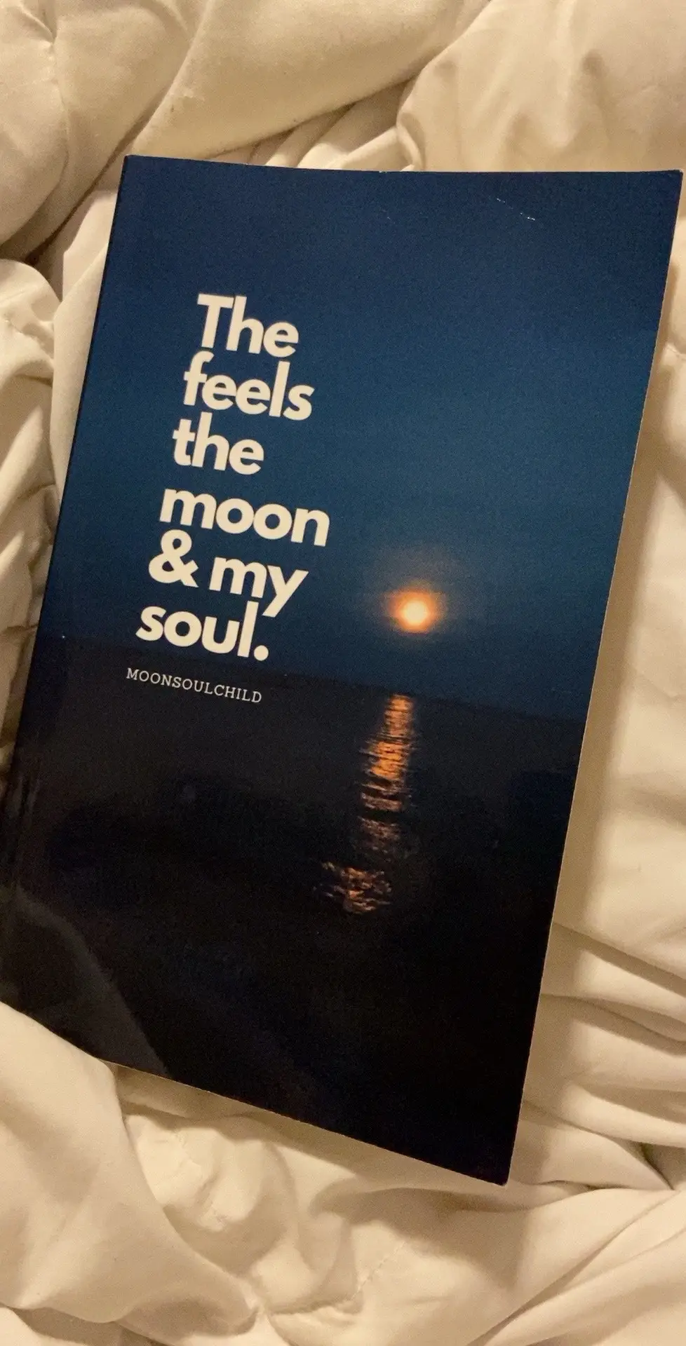 Late night poetry reads and this one touched me deep 🥹💕 #writtenpoetry #creatorsearchinsights  #thefeels #poetrytok #BookTok #lovergirl #unrequitedlove #poetry🥀 
