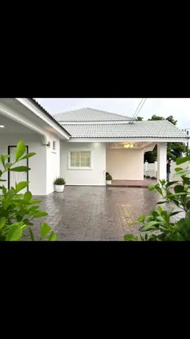 #มาแล้วๆบ้านสวยใกล้ชิดธรรมชาติขอบอ่างมาบประชัน 🏠 #บ้านเดี่ยวชั้นเดียว ขนาดพื้นที่ 89 ตารางวา 🏠 3 ห้องนอน 3 ห้องน้ำ โรงจอดรถ  ✅ ตกแต่งสวยงามพร้อมเฟอร์นิเจอร์บิ้วอินทั้งหลัง ✅ ทำเลดี เดินทางสะดวก เข้าออกได้หลายทาง  🚘 สยามคันทรีคลับ ชัยพรวิถี โป่ง  📍 ติดขอบอ่างมาบประชัน ✅ vายเพียง 5.5 ล้านเท่านั้น🎉 ✅ ค่าโอน + ภาษีคนละครึ่ง สนใจนัดชมบ้านสวยได้ค่ะ โทร 0979639492 คุณนุชชี่