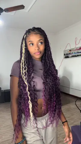 Estao gostando do quadrooo? Eu to amando 🥹✨💜 #wupper #tranças 