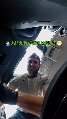 Ça m'apprendra 😅 #masque #lavageauto #autodetailpro #mobiledetail #brossage #poussiere #dirty #dirtycar #sable #hardwork 