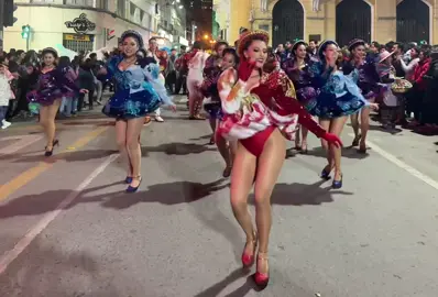 @Caporales San Simón Sucre  presente el 18 de Mayo en la entrada  Carnaval de Oruro  Patrimonio Oral e Intangible de la Humanidad 💙❤️  #carnavaldeoruro #caporales #sansimonsucre💙❤ #bolivia🇧🇴  