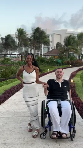 Clapping our way through Mexico 🥰