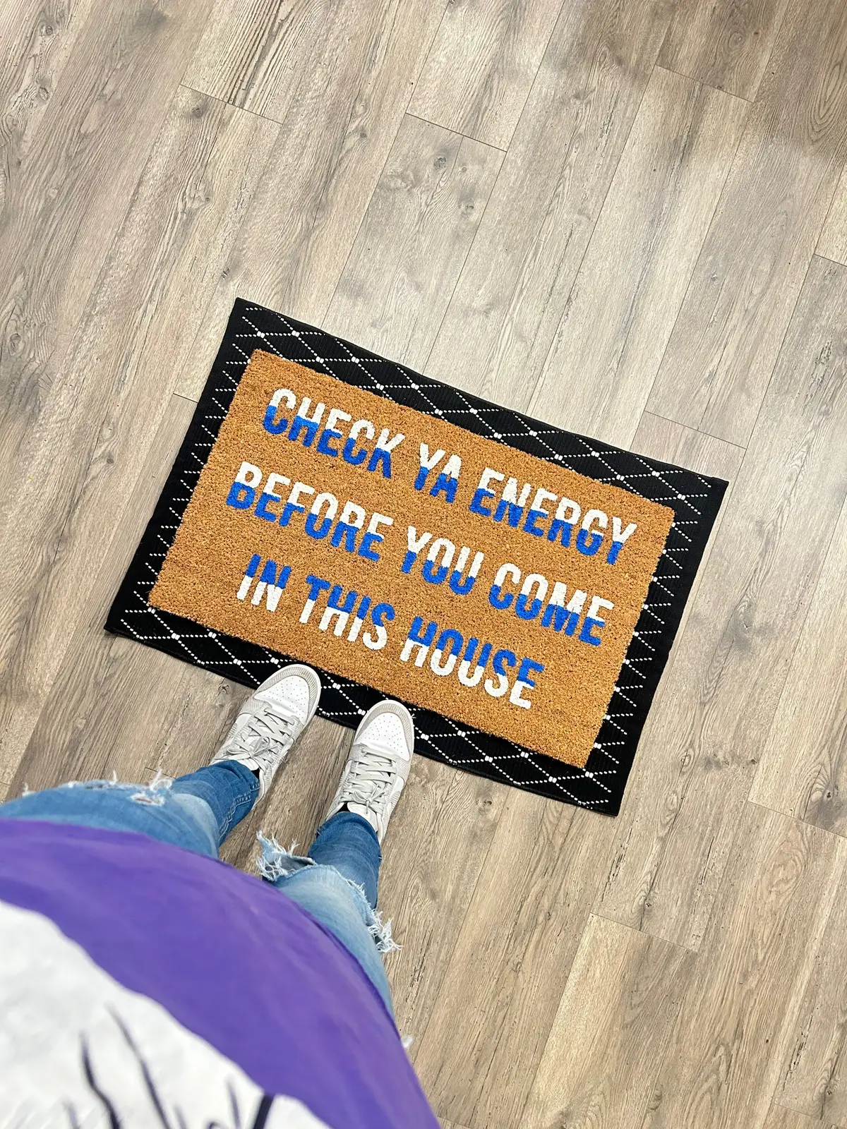 It’s A Must‼️ Don’t bring no attitude to my front door🙄 #doormat #DIY #whitneymadeit #checkyourenergy #porchdecor #diydoormat #birthday 