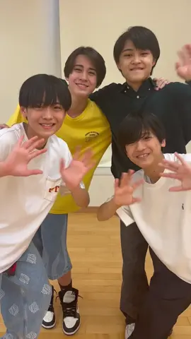 最強無敵の関西人😏 #渡邉大我 #森ケイン #野田開仁 #藤田真暢 #カミガタダンスチャレンジ #KAMIGATA_BOYZ #無責任でええじゃないかLOVE 