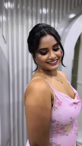 “Beauty is power; a smile is its sword.” 💗 . MUA - @Jay’s touch @Nuwan wijethunga 💄 . 🎥 : @Buddhi Karunaratne  . . #makeupbyjaystouch #MUA #srilanka #srilankadaily #weddingseason #outfitoftheday #ceylonesewedding #prettyinpink #dressoftheday #beauty #srilankadaily #viral #onemillionaudition #xyzbca #xyzcba 