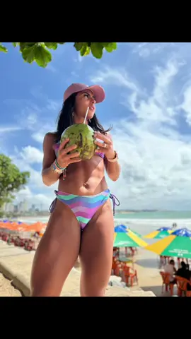 Ja pode tbt desse lugar que patece um sonho 😅👙🏖️☀️🌊🥰❤️🔥 #mulherbrasileira #motivacaofeminina #motivation #barrigatanquinho #pernagrossa #pernasarada #foco #Natal #riograndedonorte #nordeste #praia #sol #ferias #aguadecoco #amofotografia #amoviajar #corposarado #nutricionista #bomdia #brasil