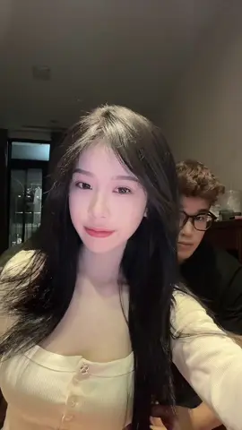 up hẳn 2 vid