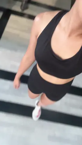 Gym outfit for Women Workout set gym top and gym short  FLASH SALE! BEST BUY! CLICK THE YELLOW BASKET TO BUY NOW! #foryoupage #fyp #fypシ #fyppppppppppppppppppppppp #tiktokshop #affiliatemarketing #BudolFinds #workoutset #gymwear #activewear #sportswear #gymshorts #runtok #GymTok 