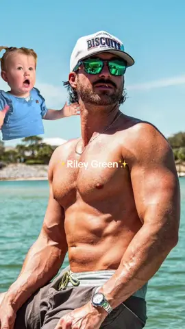 how we all feel i fear #rileygreen #countrymusic 