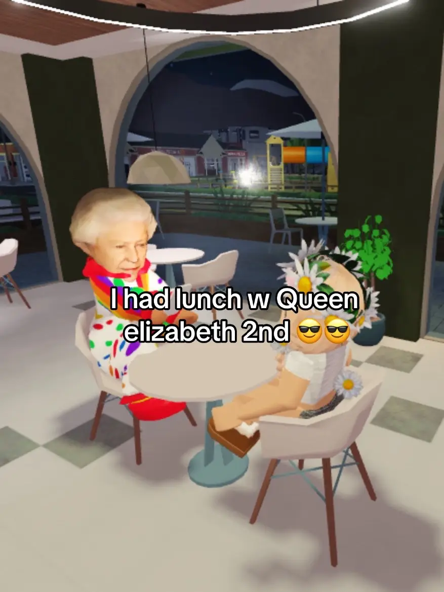 #queenlizzie #queenelizabeth #fyp #royalfamily #joke #satire #robloxfyp #viral 