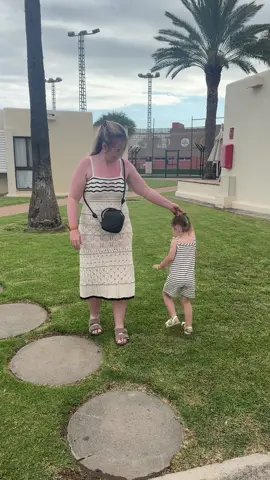 Grwm night 2. Datby will cringe in years to come of us trying to match but i dont care! 🥰 #grwm #grwmholiday #mumlife #sahm #grancanaria #fashiontiktok #holidaytiktok #grwmnightedition #grwmholidayedition 