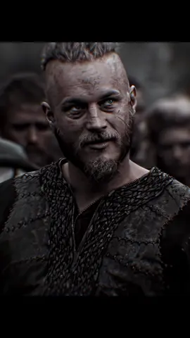 the coldest character || #ragnar #ragnarlothbrok #ragnarlothbrokedit #vikings #king #cold #goviral #viral #foryou #fyp 