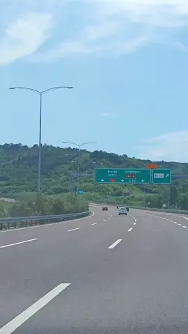 İstanbul _ İzmir Road #travelling #istanbul #turkeyguzel #lifestyleblogger #Lifestyle #türkiye #turkey #turkiye🇹🇷 #travelllife #bloggerlife #fypシ #blogger #road #roadtrip 
