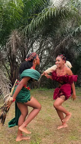 Even though I’m a Calabar girl, give me an igbo name you will love to call me😌 NEW CHALLENGE so tag me when you do it #foryou #thebubagirl #estherraphael #ogechi W/: @Energy Goddess 💂🏿‍♂️ 